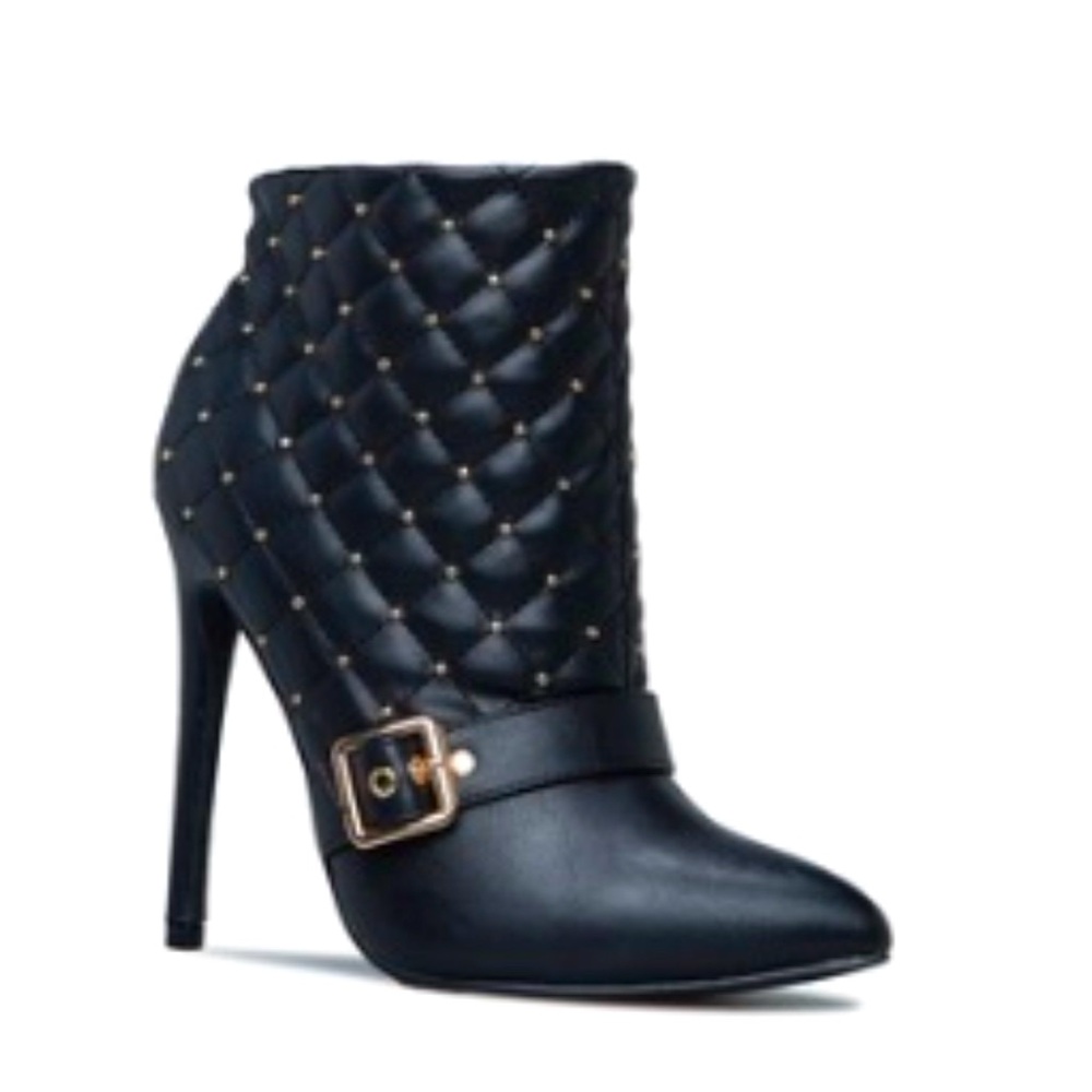 Black heeled gold embellished quilted pattern short boots